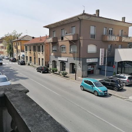 Casa Sofia Lägenhet Novi Ligure Exteriör bild