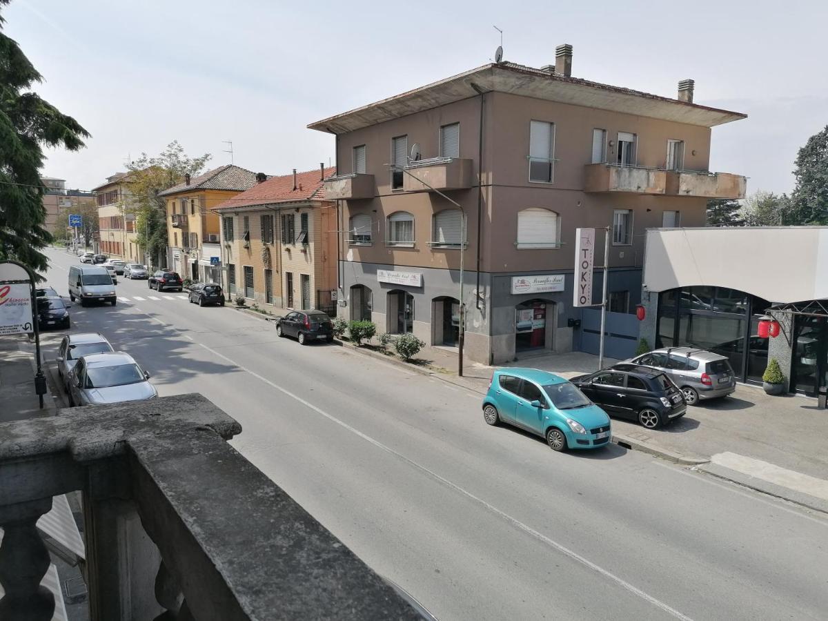 Casa Sofia Lägenhet Novi Ligure Exteriör bild